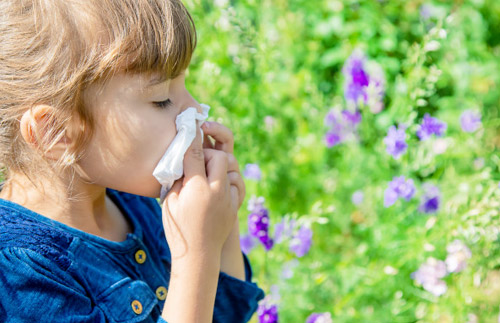 girl with stuffy nose